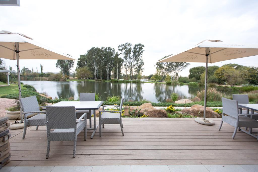 Oxbow Country Estate *